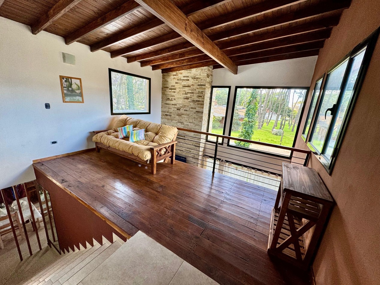 CHALET SOLO EN UN LOTE
