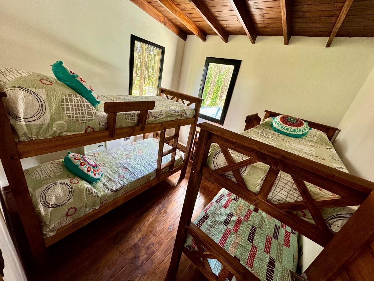 CHALET SOLO EN UN LOTE