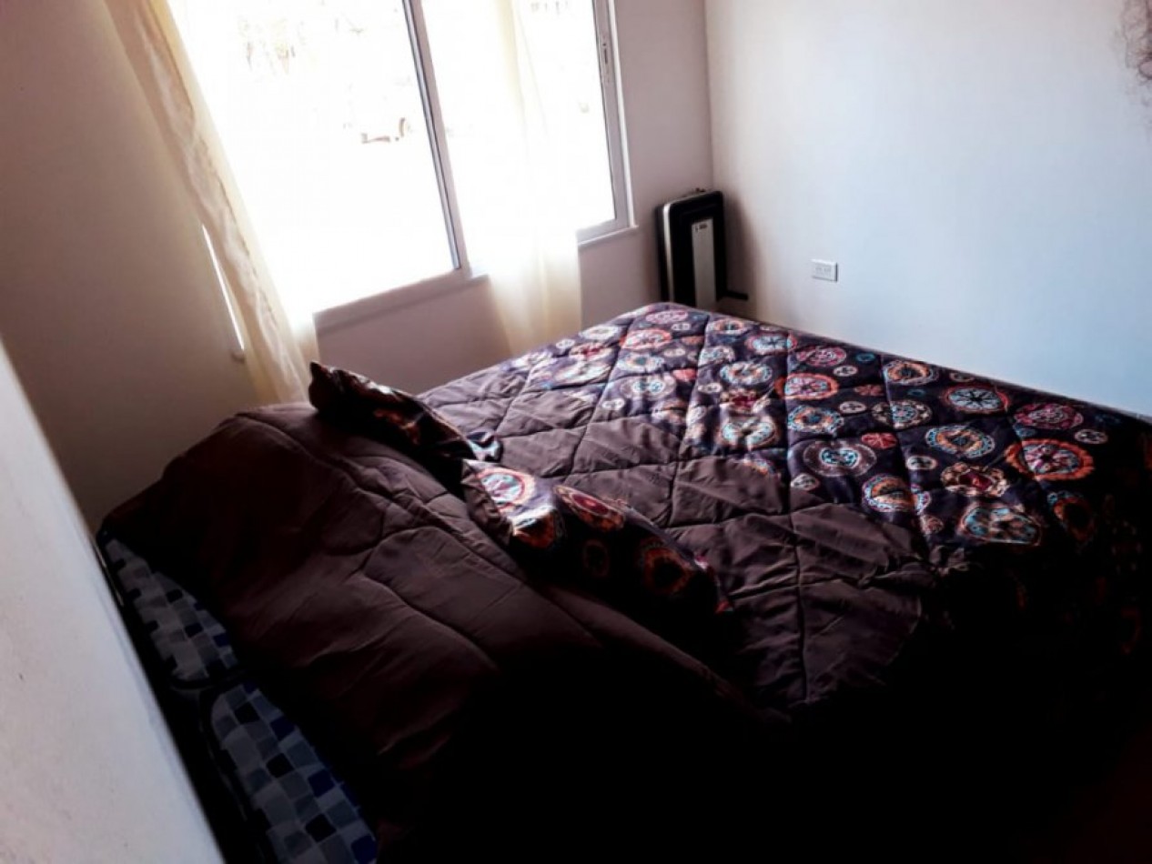 CHALET SOLO EN UN LOTE