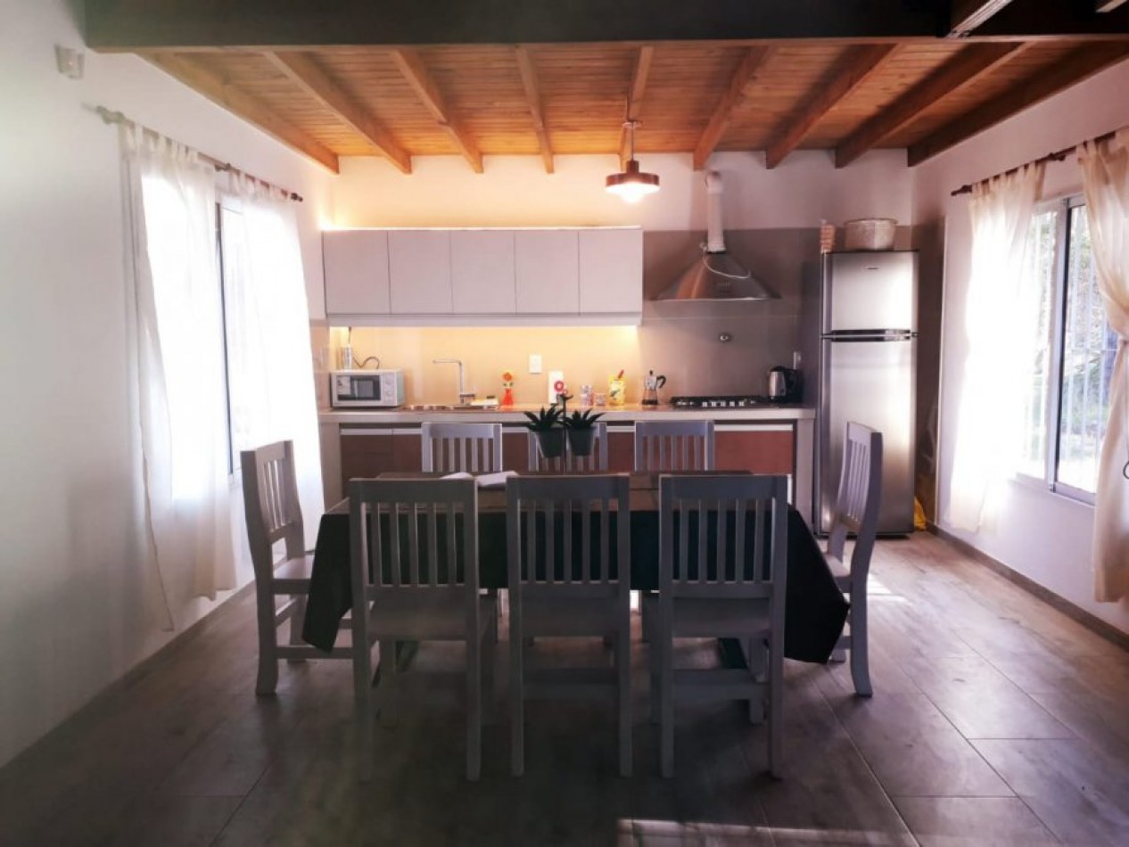 CHALET SOLO EN UN LOTE