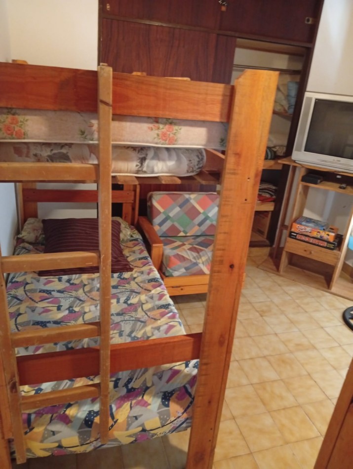 DUPLEX AL FRENTE