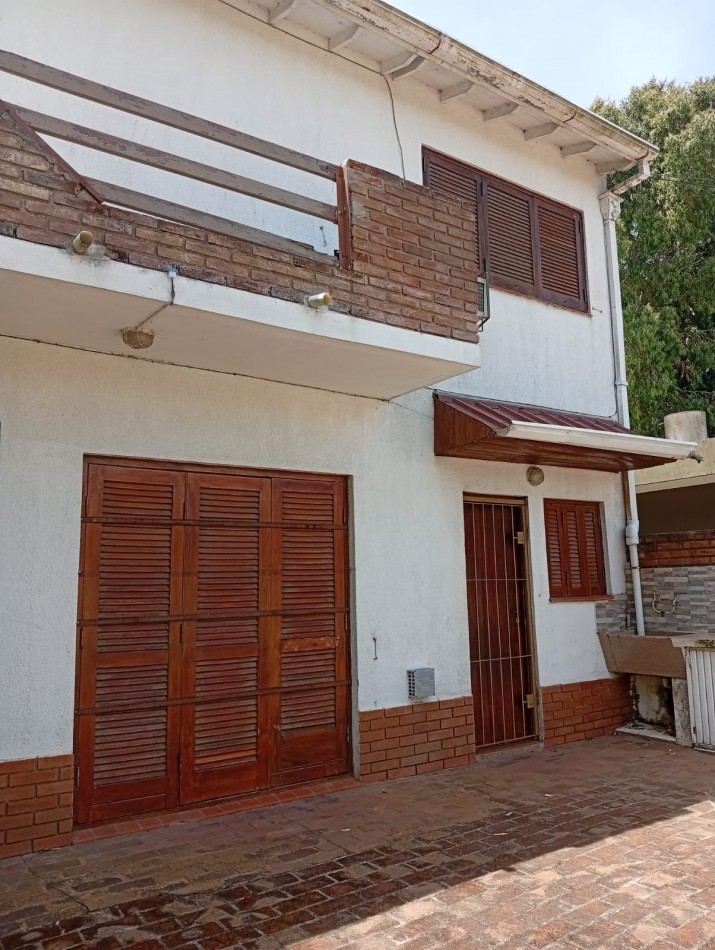 DUPLEX