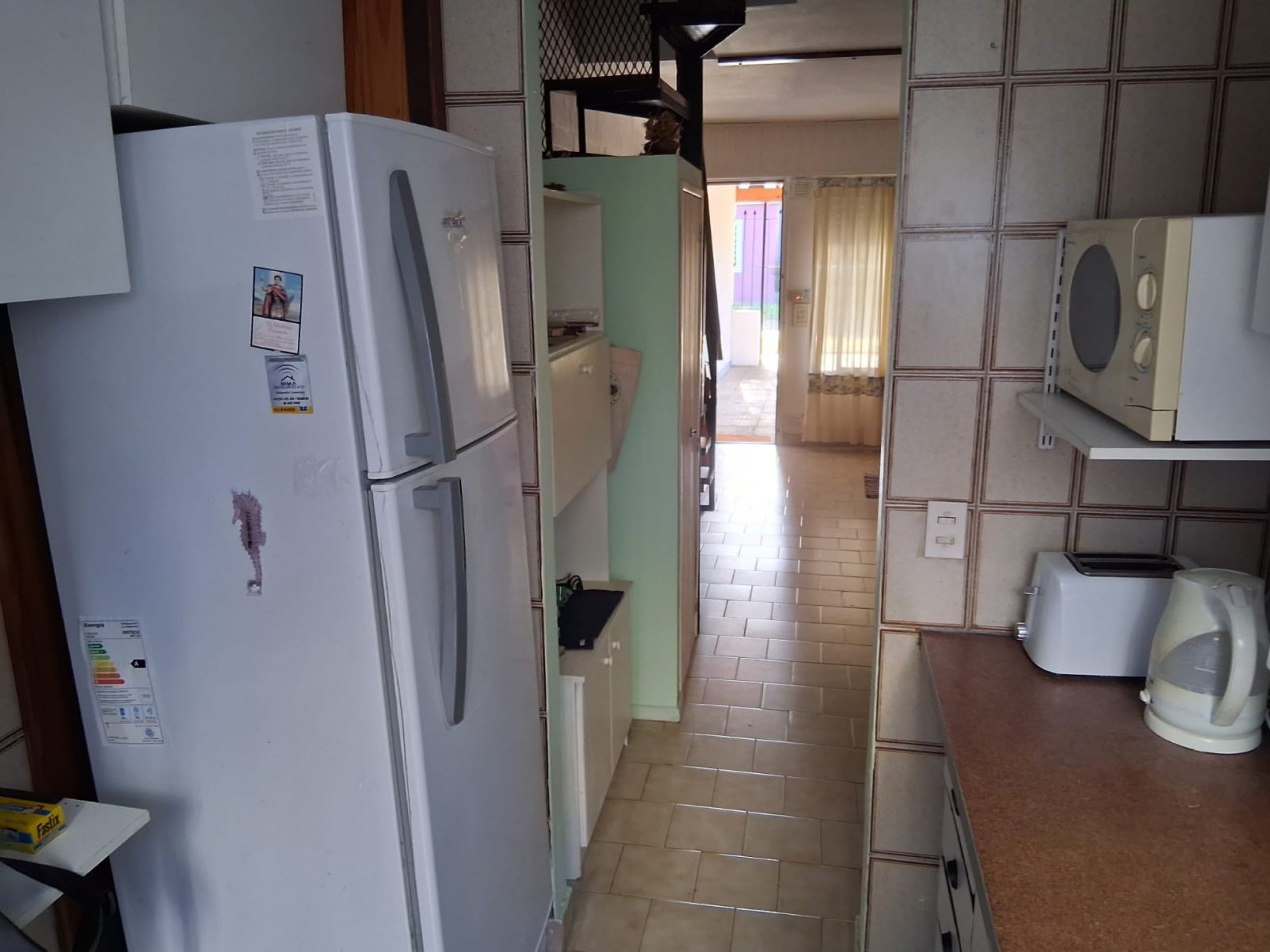 DUPLEX AL FRENTE