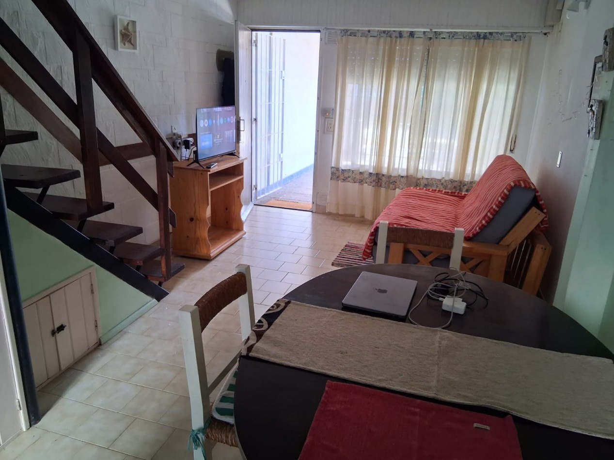 DUPLEX AL FRENTE