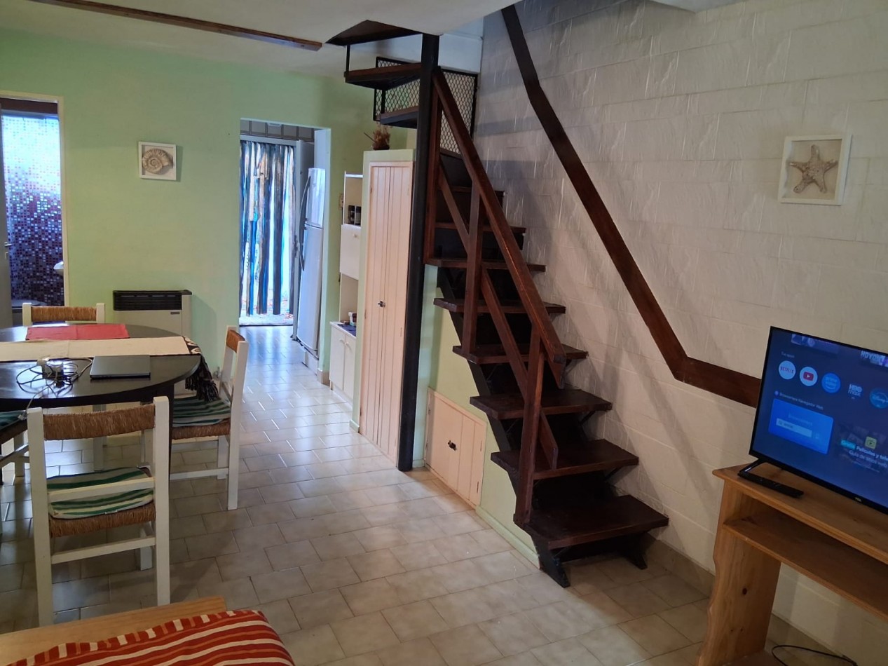 DUPLEX AL FRENTE
