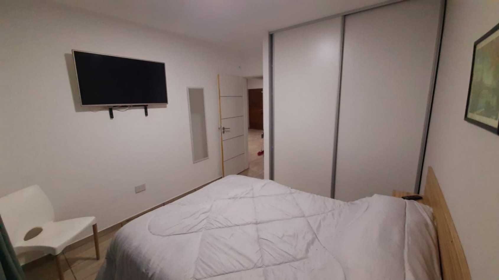 CHALET CON AMPLIO PARQUE