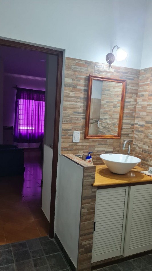 CHALET SOLO EN UN LOTE