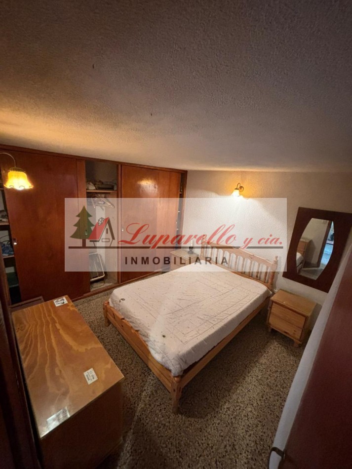 CHALET SOLO EN UN LOTE