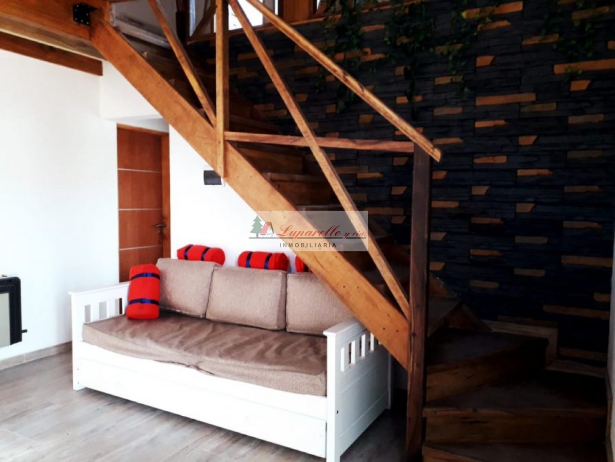 CHALET SOLO EN UN LOTE