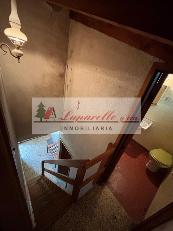 CHALET SOLO EN UN LOTE