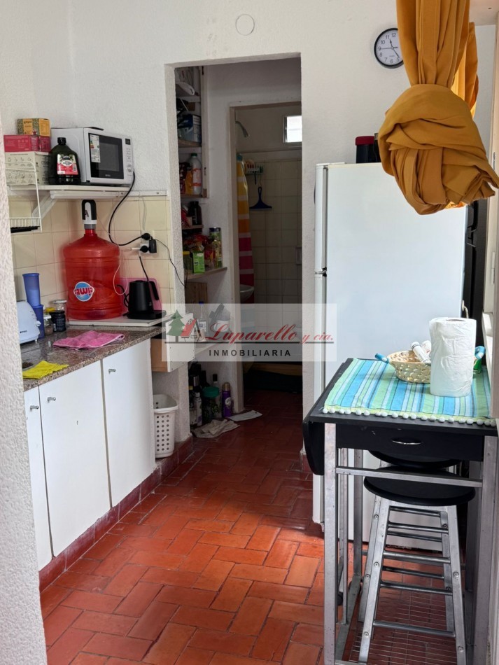 DEPARTAMETO A LA CALLE EN PRIMER PISO