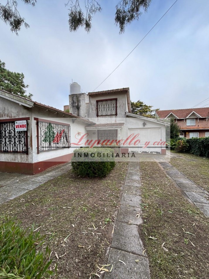 CHALET SOLO EN UN LOTE