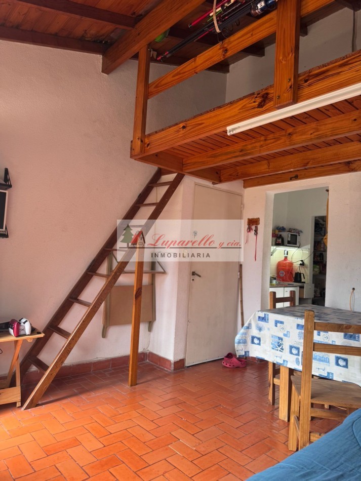 DEPARTAMETO A LA CALLE EN PRIMER PISO