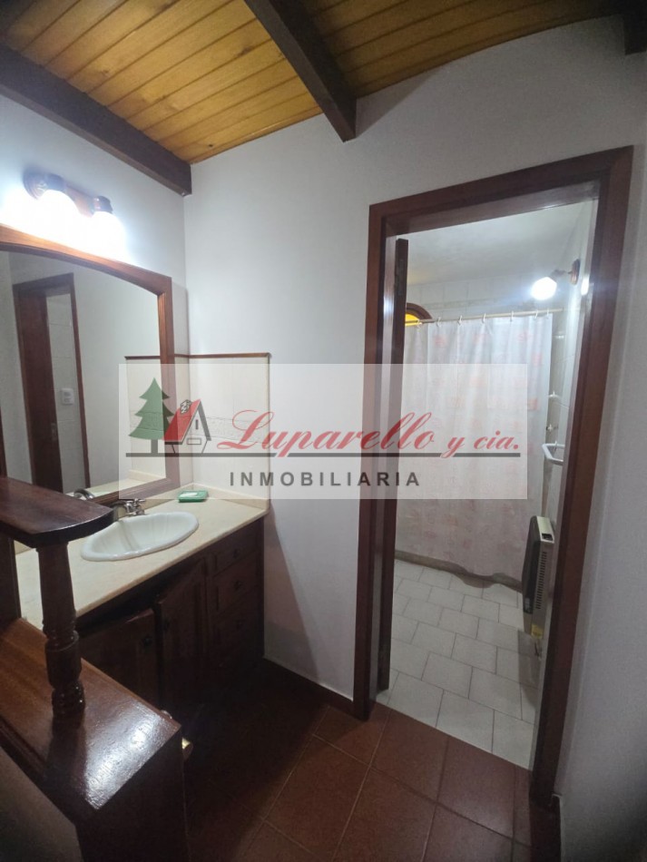 CHALET EN EXCELENTE UBICACION
