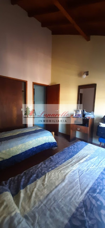 CHALET SOLO EN UN LOTE