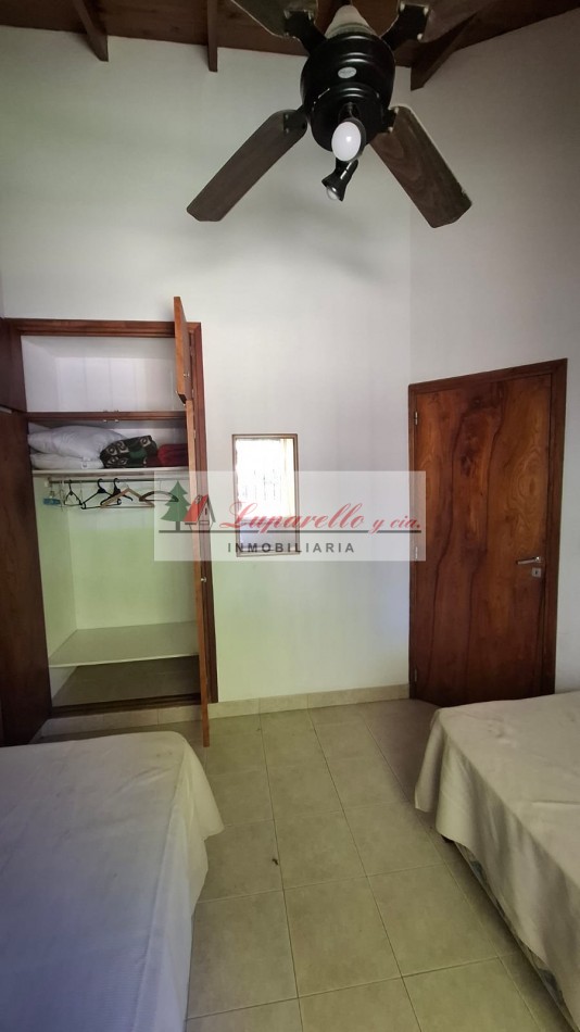 CHALET SOLO EN UN LOTE