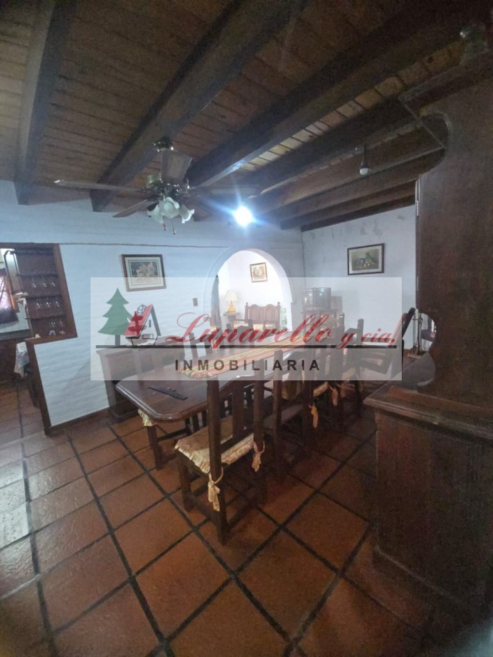 CHALET EN EXCELENTE UBICACION