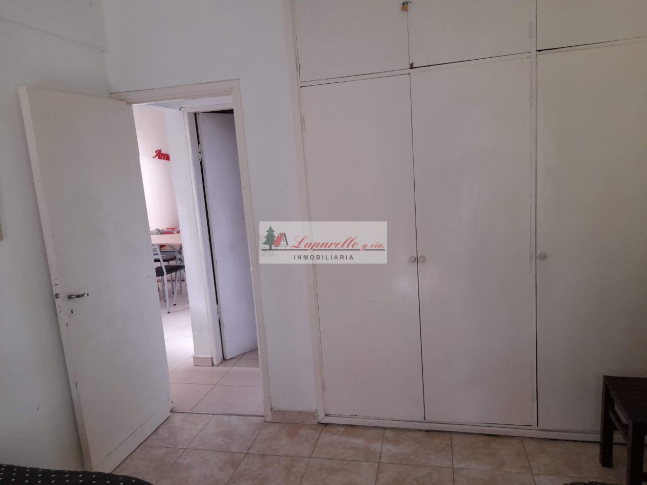 DEPARTAMENTO EN EL CENTRO DE LA LUCILA