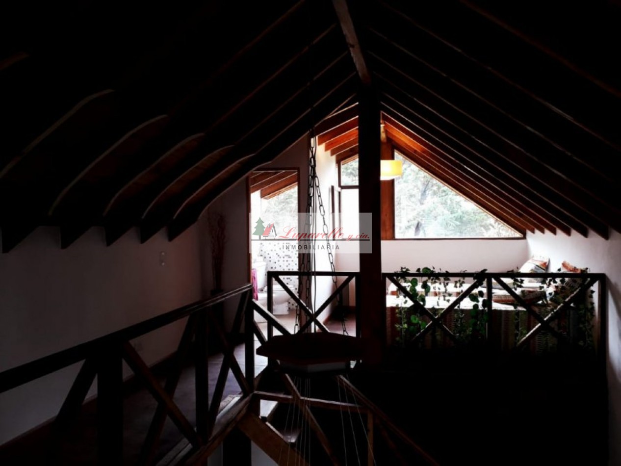 CHALET SOLO EN UN LOTE