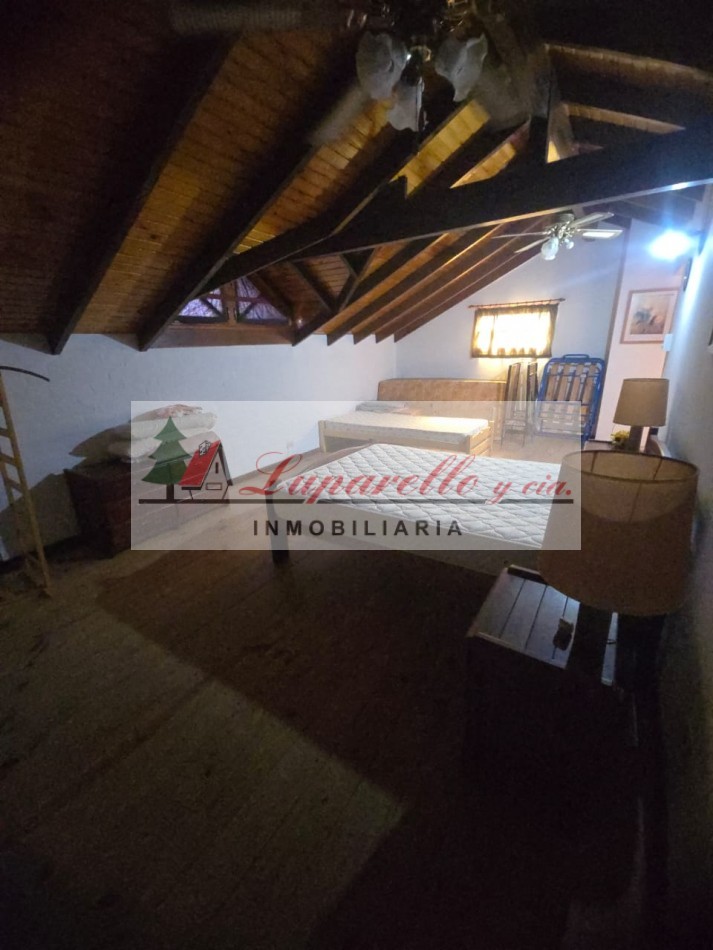 CHALET EN EXCELENTE UBICACION