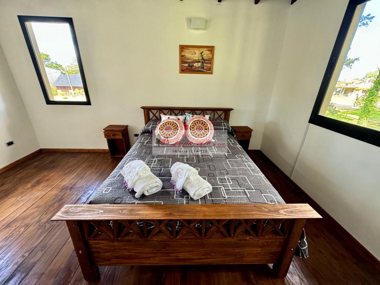 CHALET SOLO EN UN LOTE