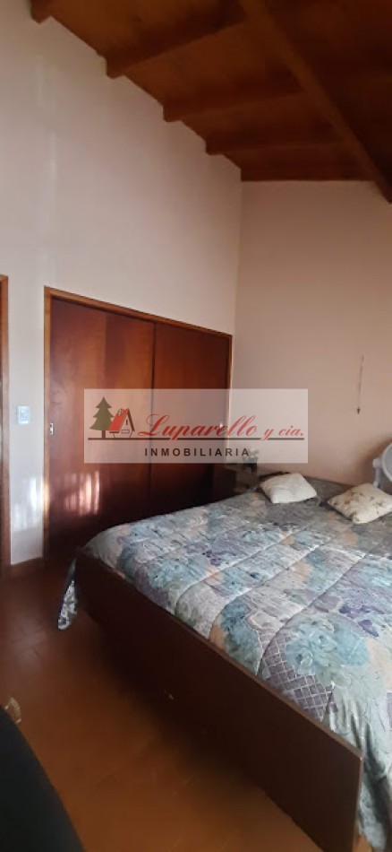 CHALET SOLO EN UN LOTE