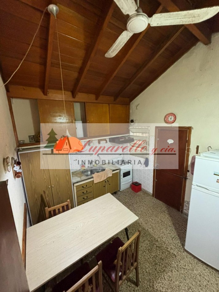 CHALET SOLO EN UN LOTE