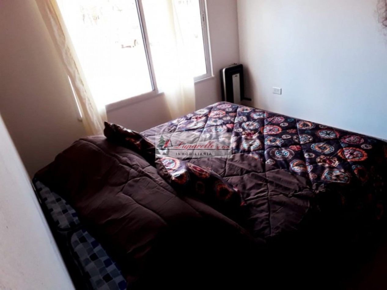 CHALET SOLO EN UN LOTE