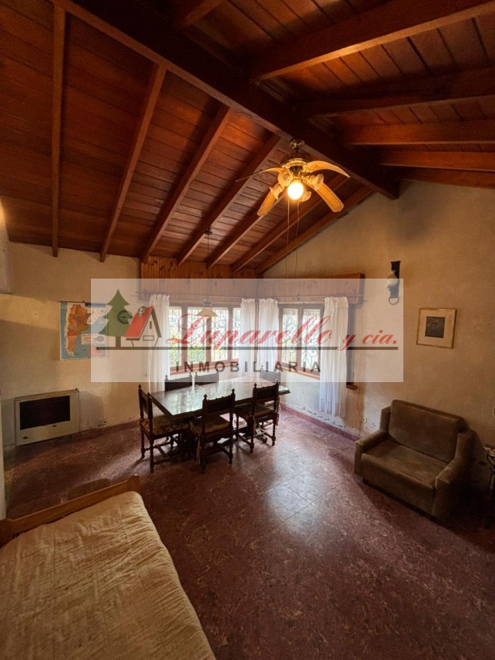 CHALET SOLO EN UN LOTE