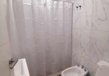 CHALET CON AMPLIO PARQUE