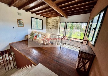 CHALET SOLO EN UN LOTE